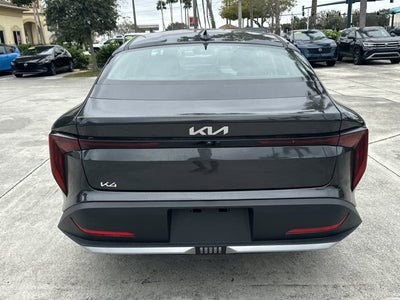 2025 Kia K4 EX