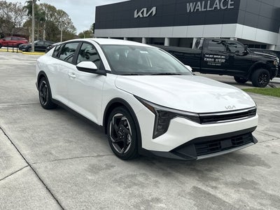 2026 Kia K4 EX