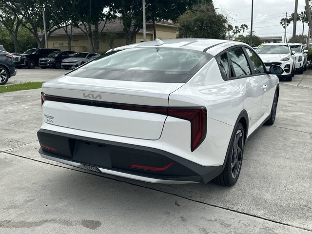 2026 Kia K4 EX