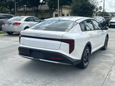 2026 Kia K4 EX