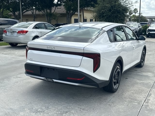 2026 Kia K4 EX