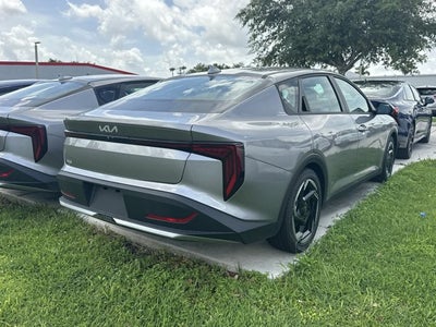 2026 Kia K4 EX