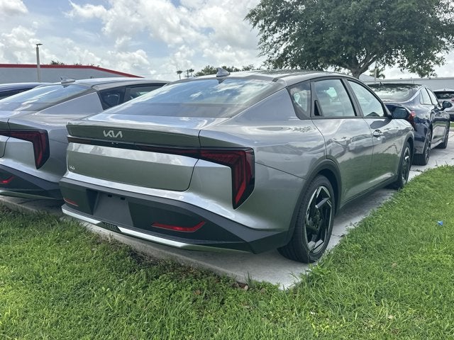 2026 Kia K4 EX