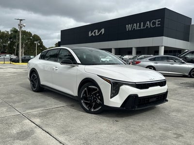 2025 Kia K4 GT-Line