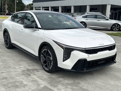 2025 Kia K4 GT-Line