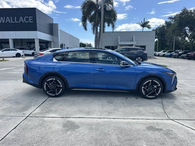 2026 Kia K4 GT-Line