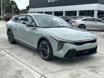 2025 Kia K4 GT-Line