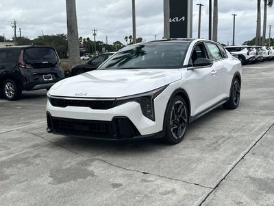 2025 Kia K4 GT-Line