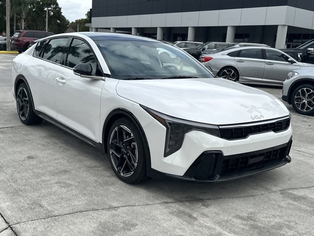 2025 Kia K4 GT-Line