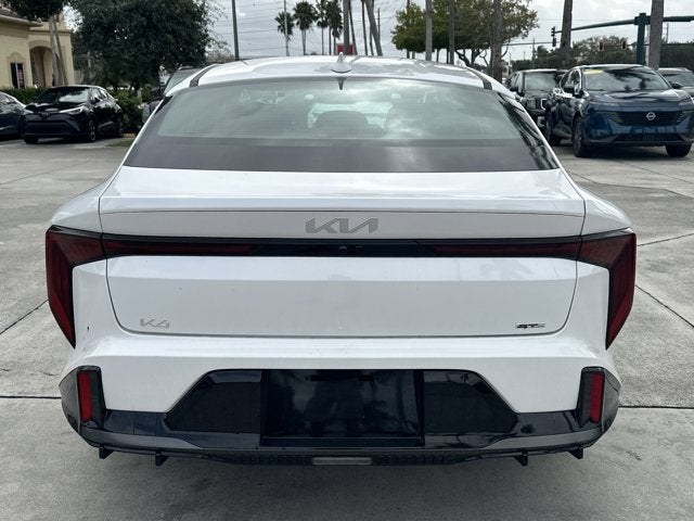 2025 Kia K4 GT-Line