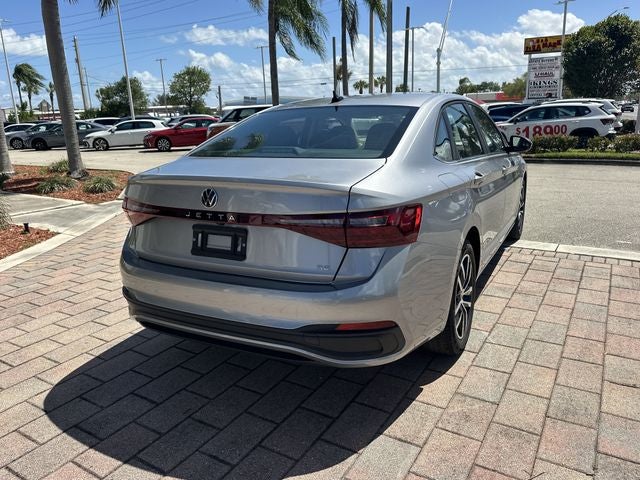 2025 Volkswagen Jetta SE