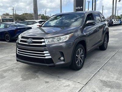 2019 Toyota Highlander Hybrid XLE