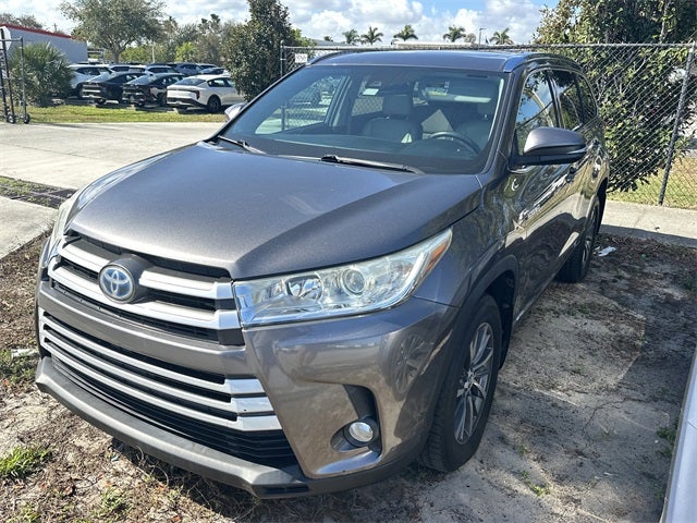 2019 Toyota Highlander Hybrid XLE