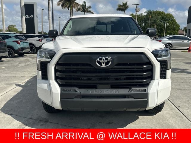 2022 Toyota Tundra 4WD SR5