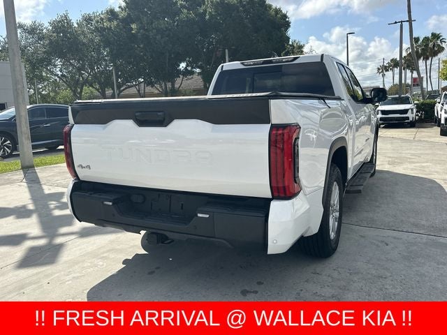 2022 Toyota Tundra 4WD SR5