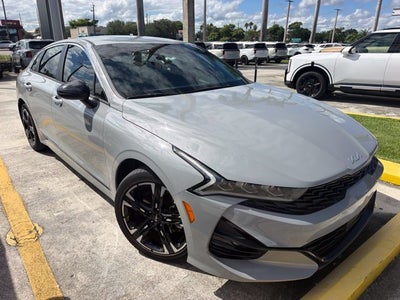 2023 Kia K5 GT-Line