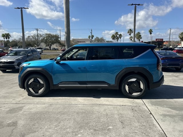 2026 Kia EV9 Wind