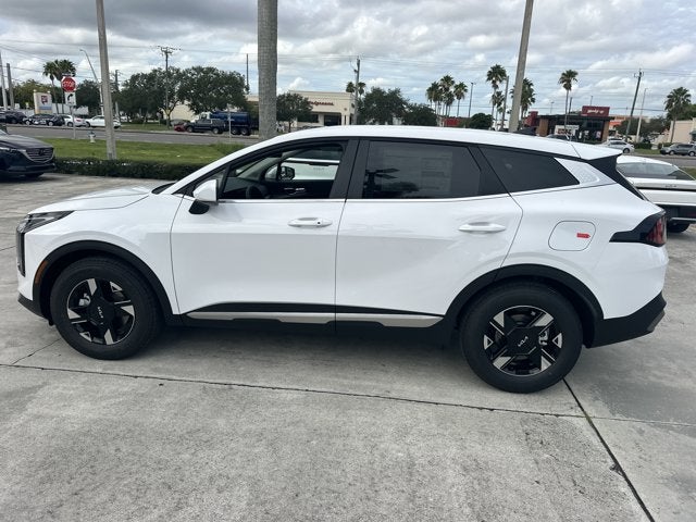 2027 Kia Sportage LX