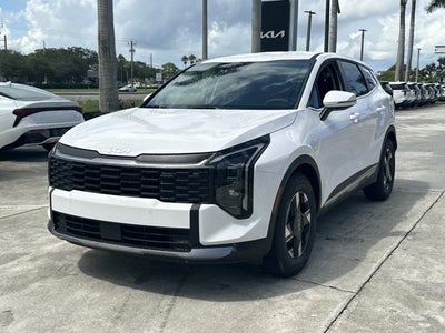 2027 Kia Sportage LX