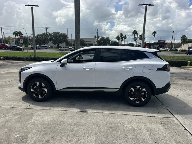 2027 Kia Sportage LX