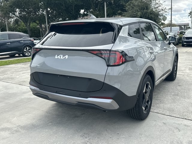 2027 Kia Sportage EX