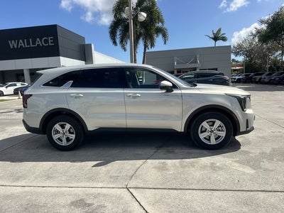 2026 Kia Sorento LX
