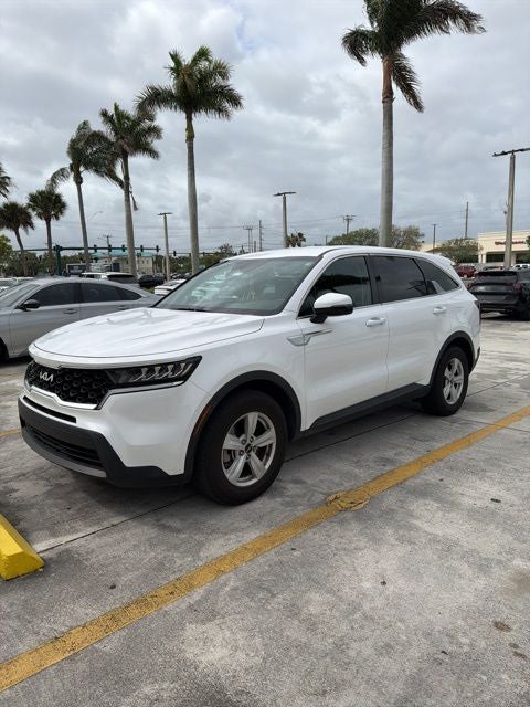 2023 Kia Sorento LX