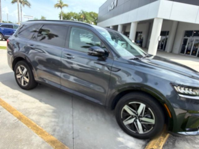 2023 Kia Sorento S