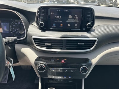 2020 Hyundai Tucson SE