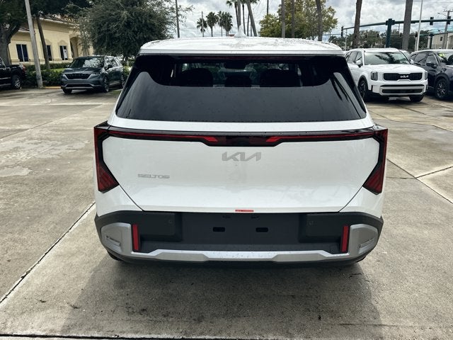 2027 Kia Seltos S