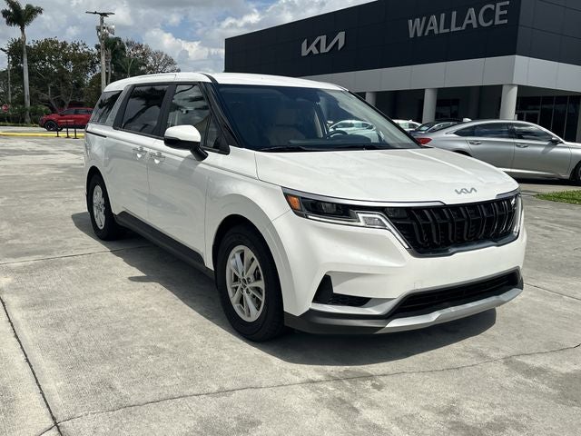 2024 Kia Carnival LX