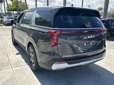 2026 Kia Carnival LXS