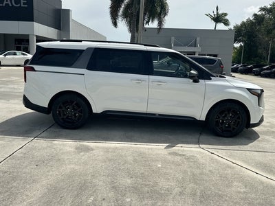 2027 Kia Carnival SX