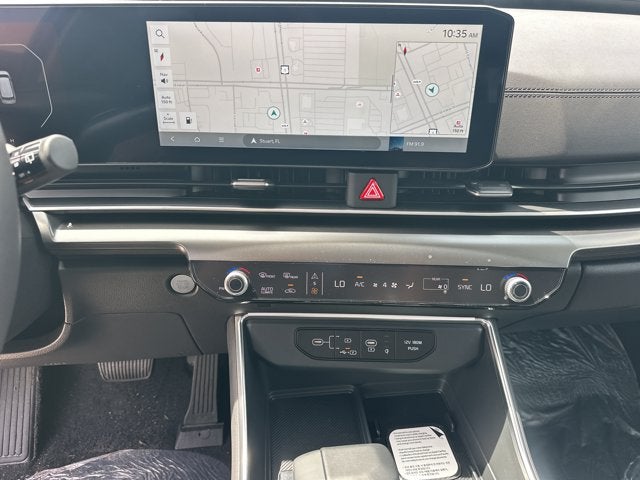 2027 Kia Carnival SX