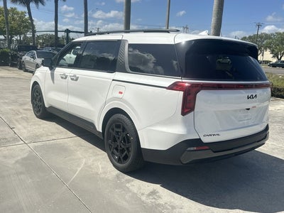 2026 Kia Carnival SX