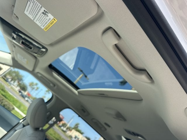 2027 Kia Carnival SX