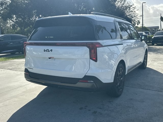 2027 Kia Carnival SX
