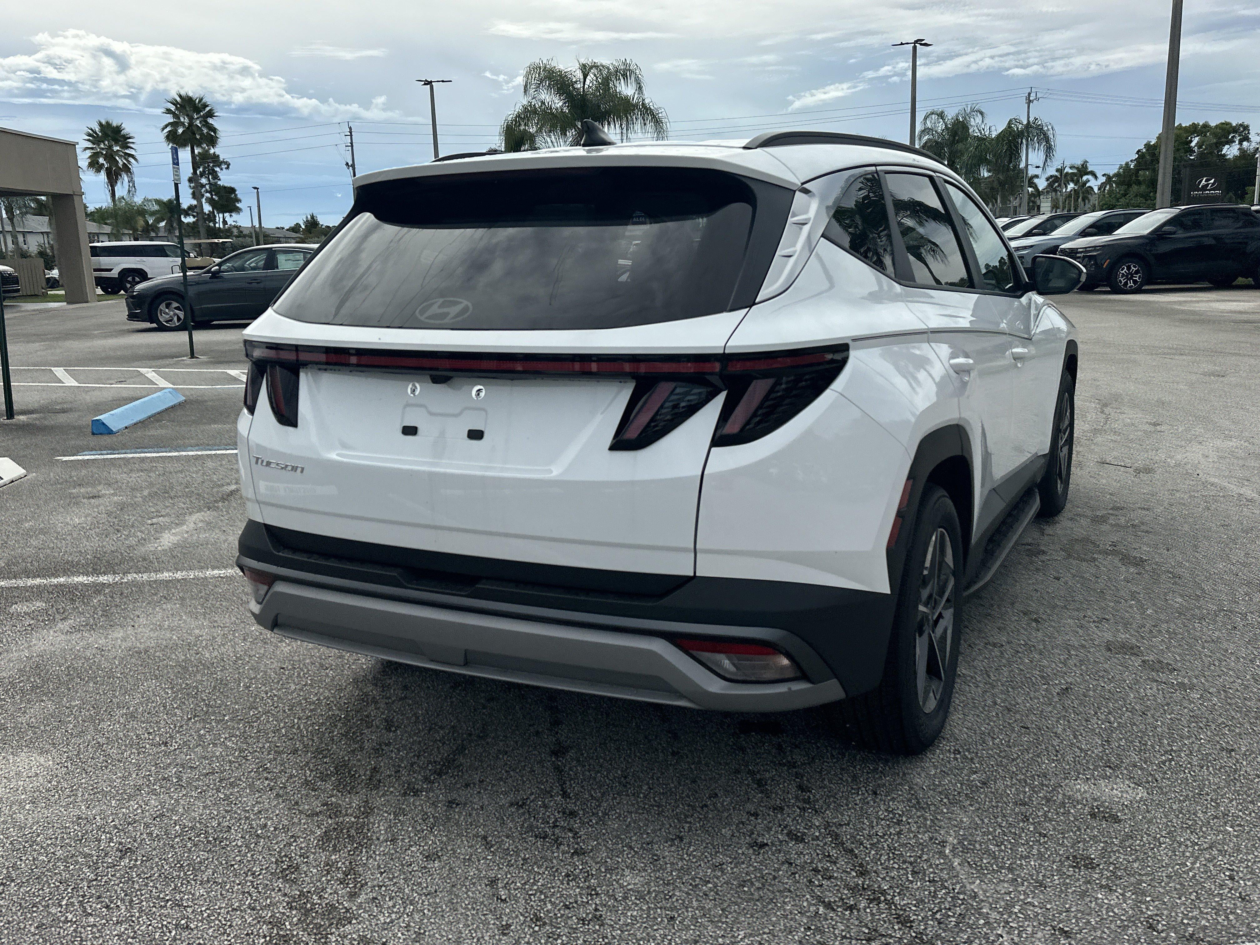 2026 Hyundai Tucson SEL Premium
