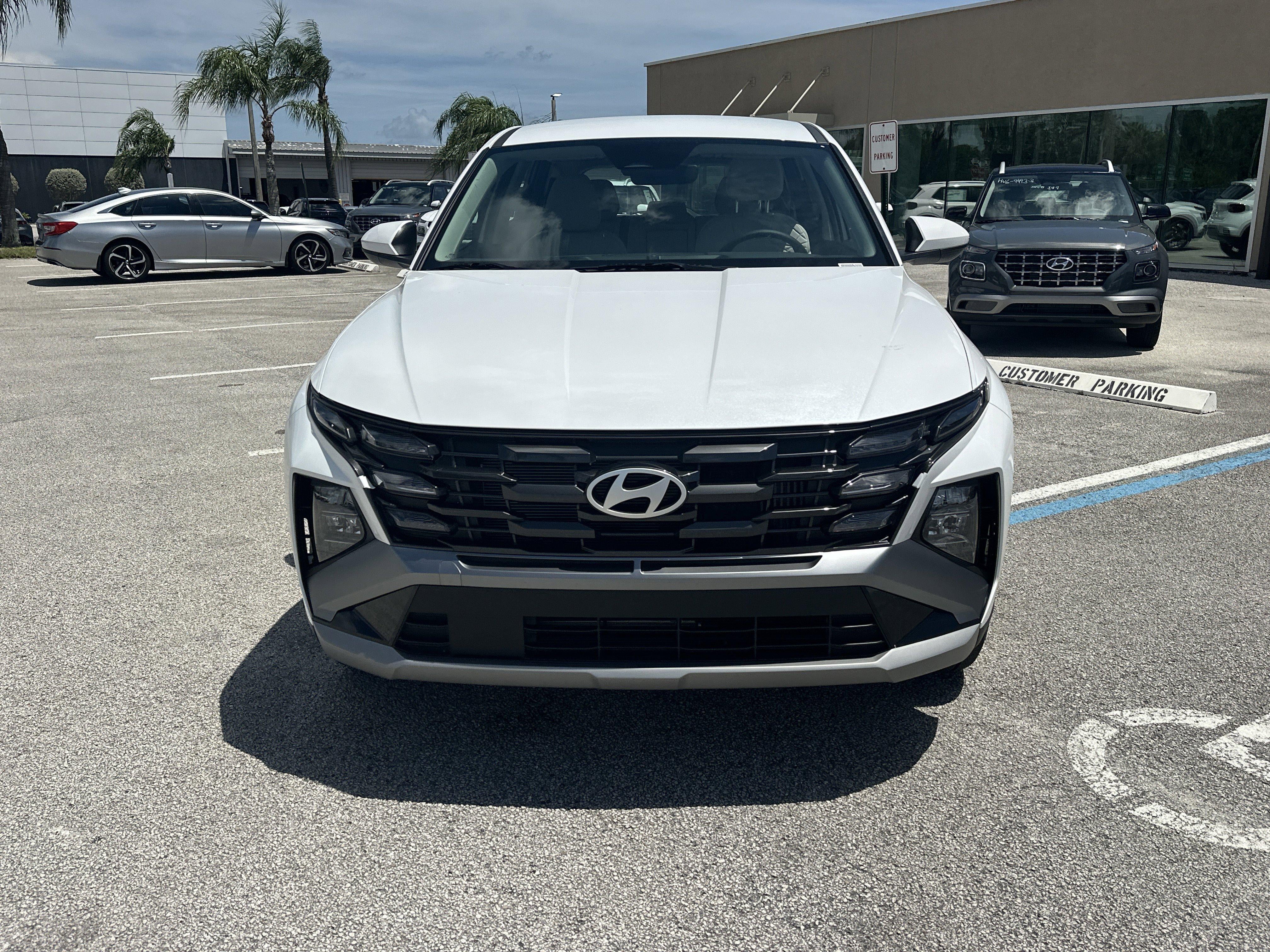 2026 Hyundai Tucson SEL Premium