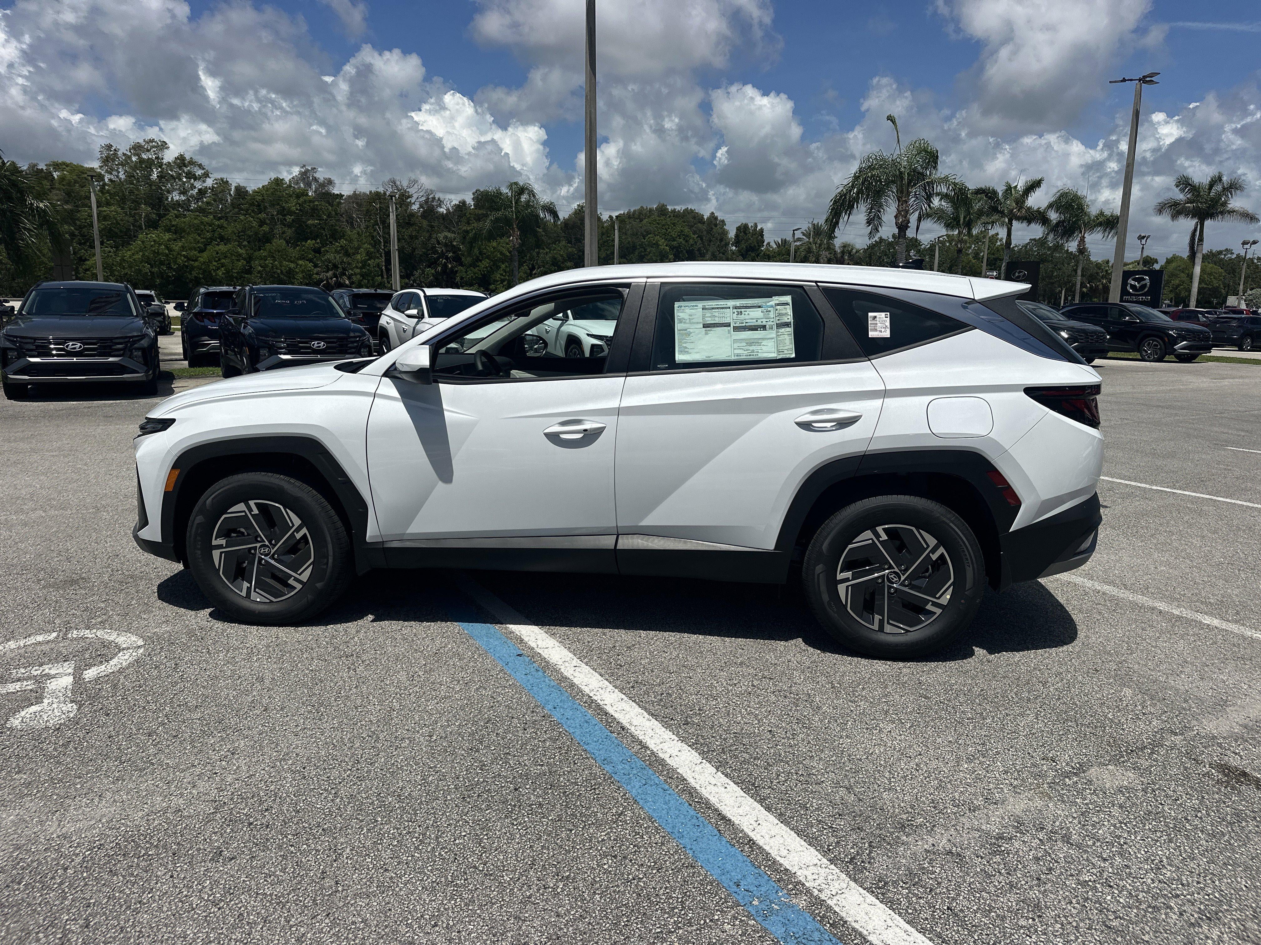 2026 Hyundai Tucson SEL Premium