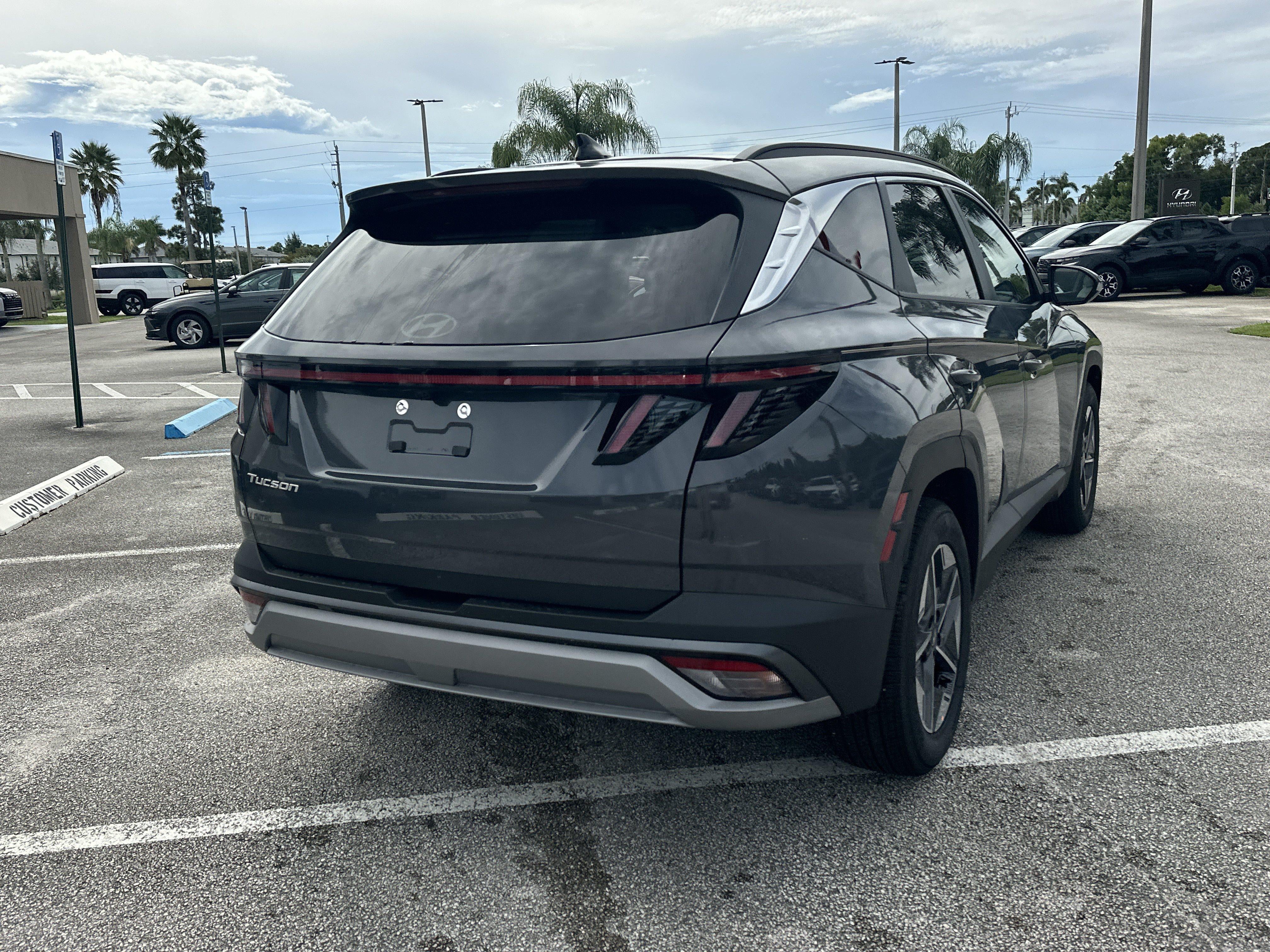 2026 Hyundai Tucson SEL Premium