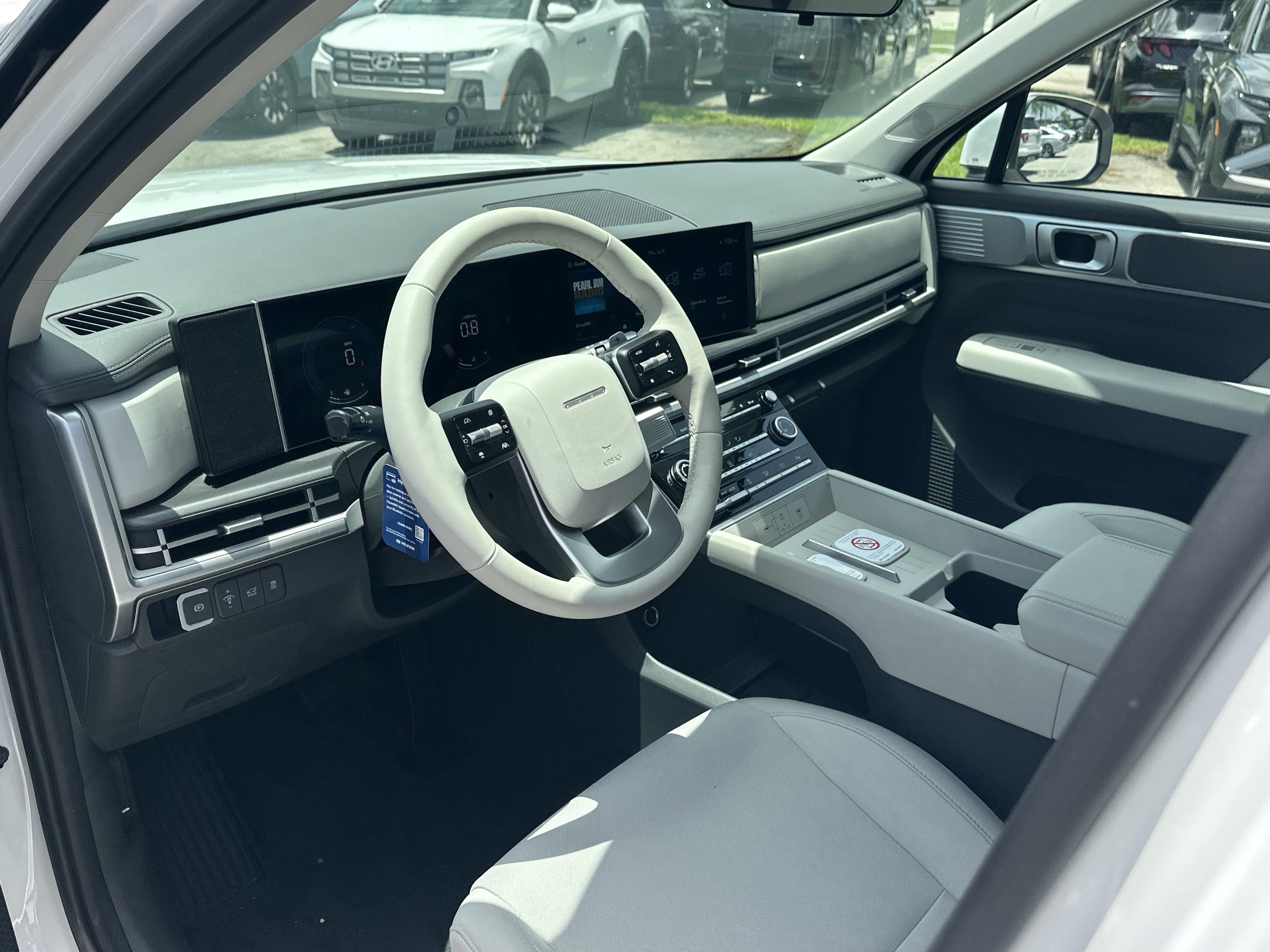 2026 Hyundai Santa Fe SE