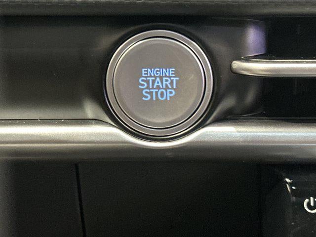 2025 Hyundai Santa Cruz SE