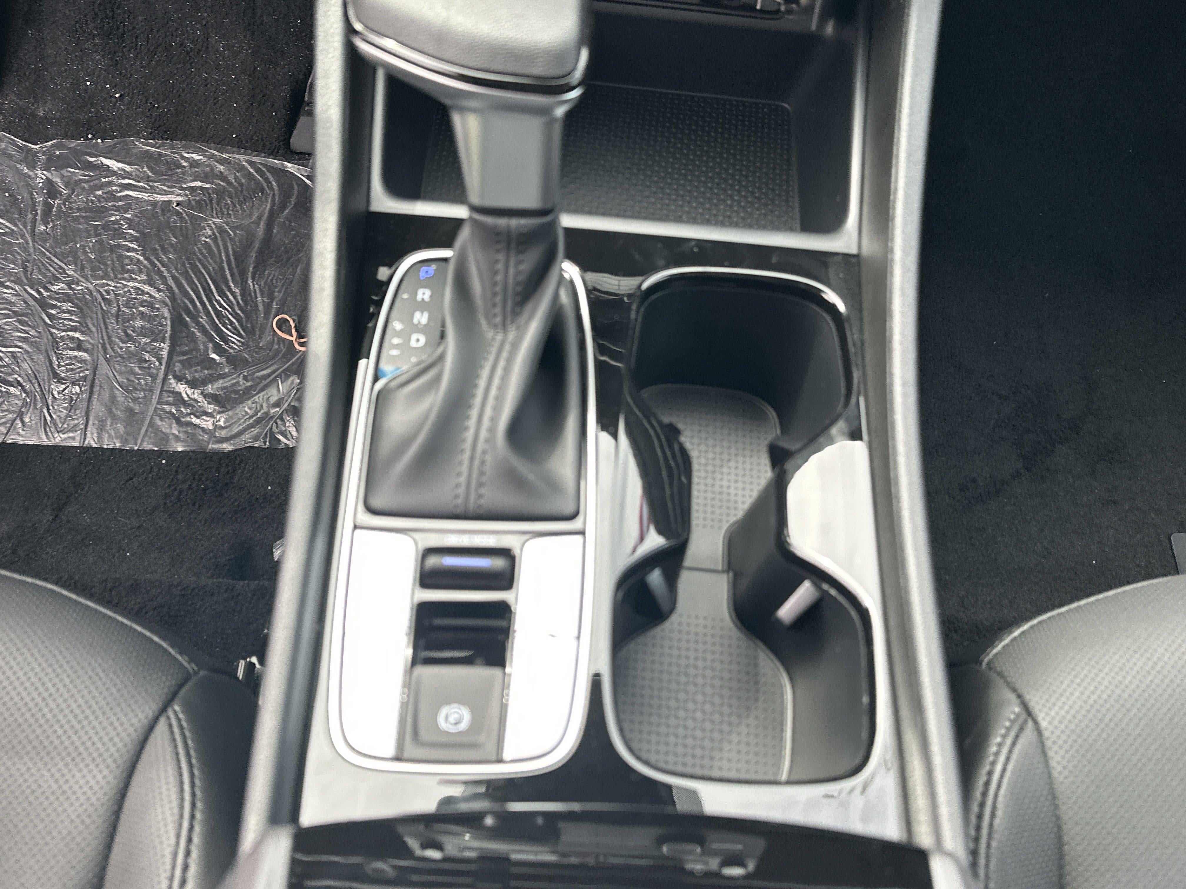 2027 Hyundai Santa Cruz SE