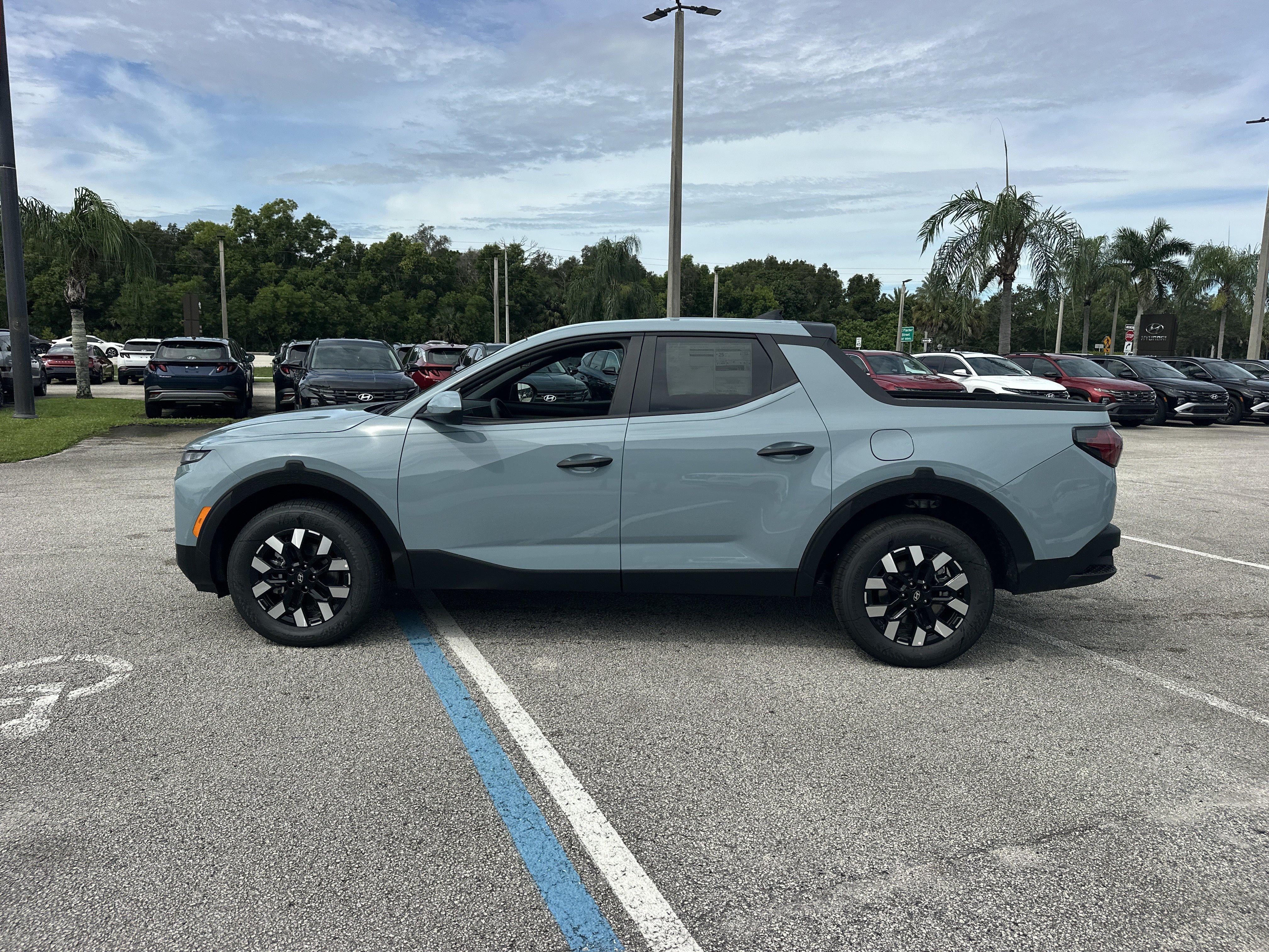 2027 Hyundai Santa Cruz SE