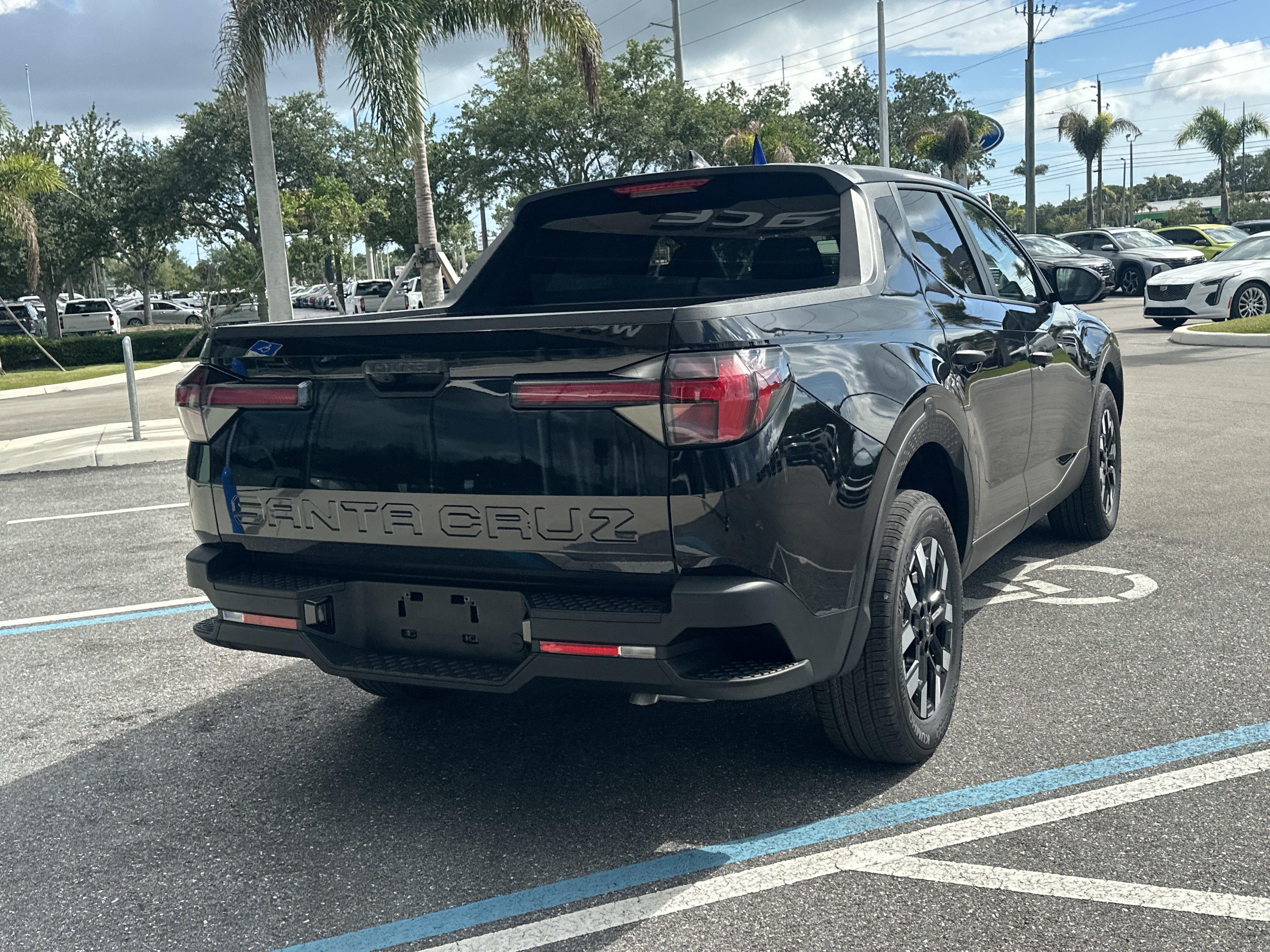 2026 Hyundai Santa Cruz SE