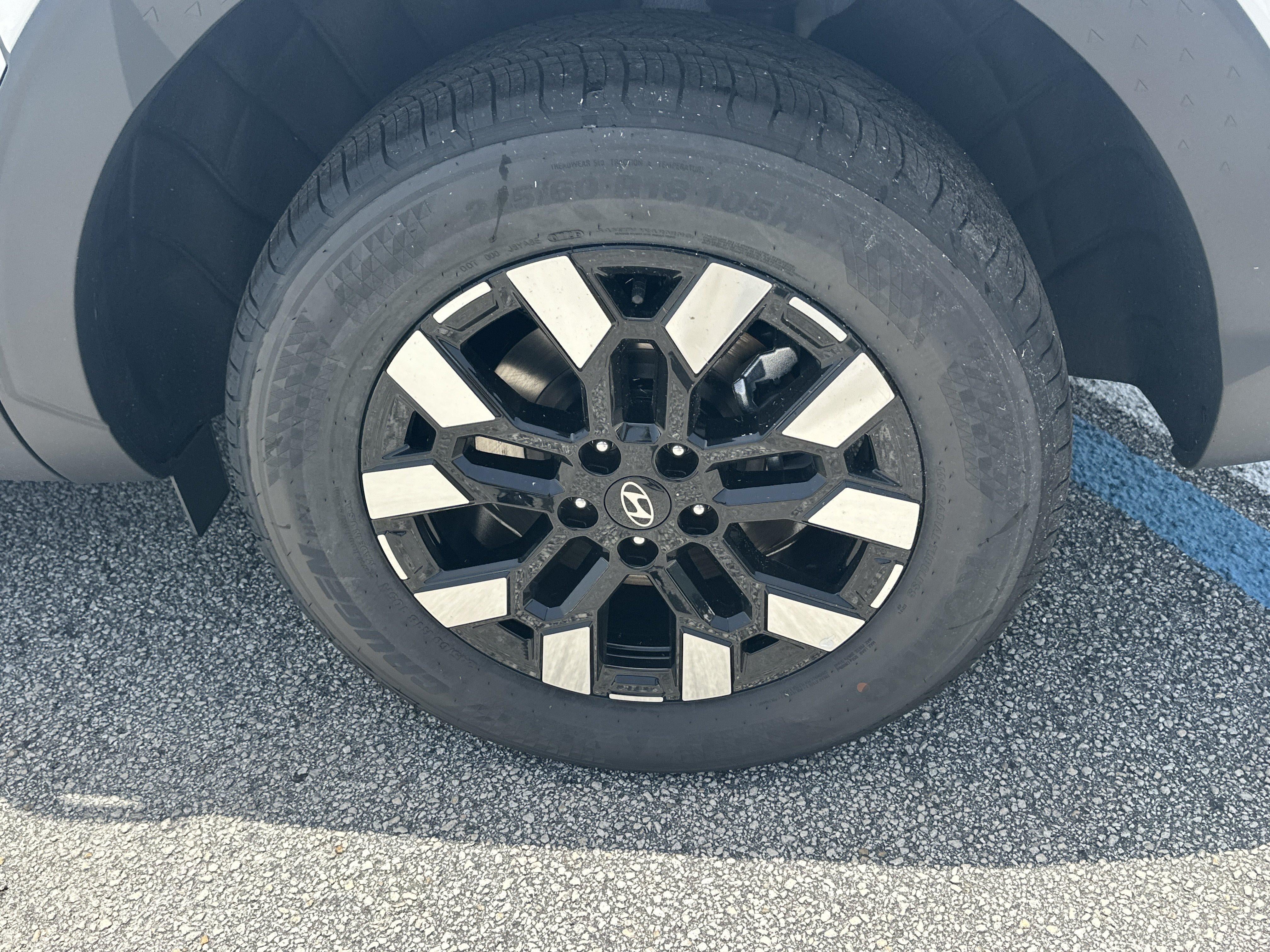 2026 Hyundai Santa Cruz SEL Activity