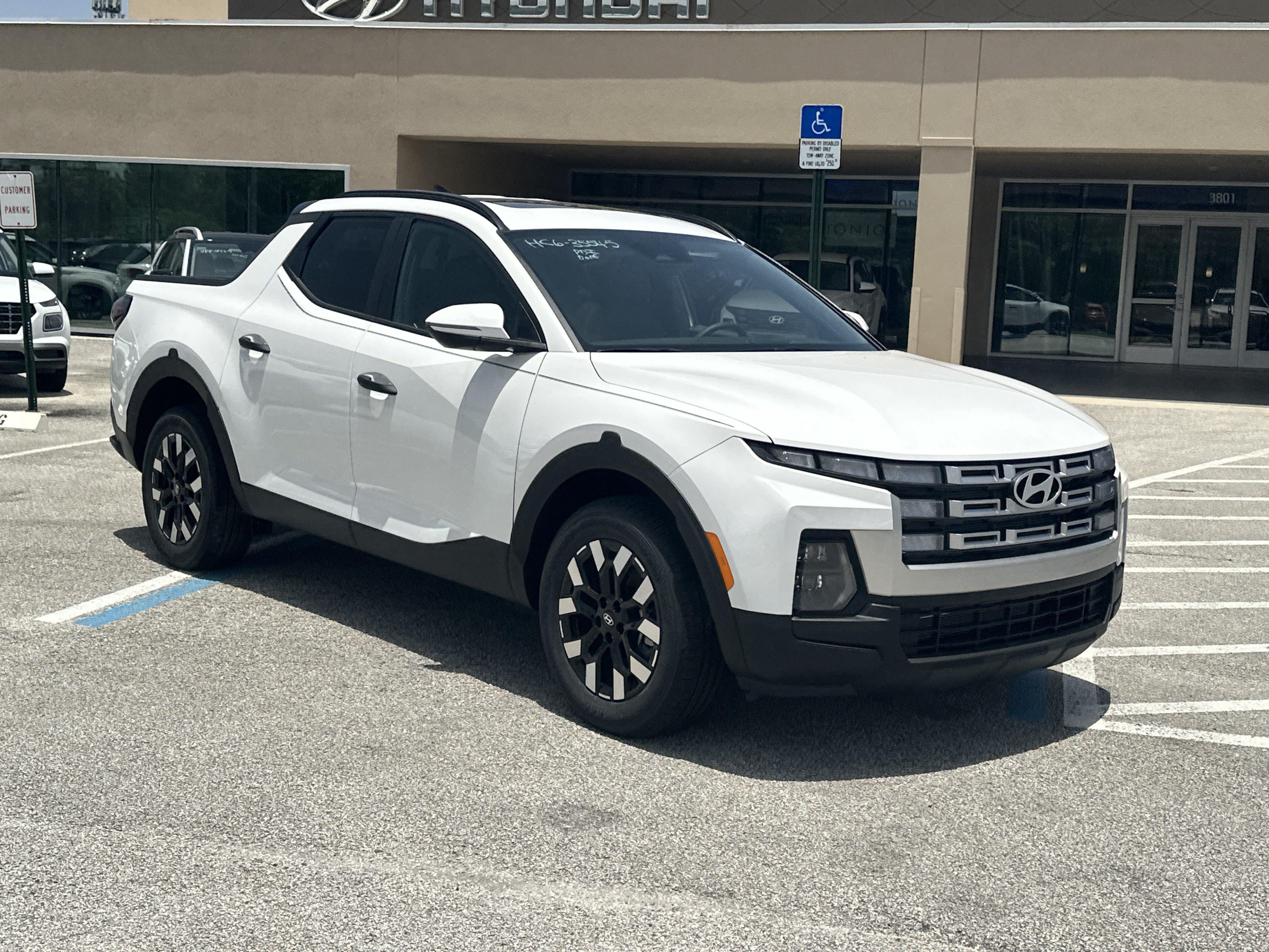 2026 Hyundai Santa Cruz SEL Activity