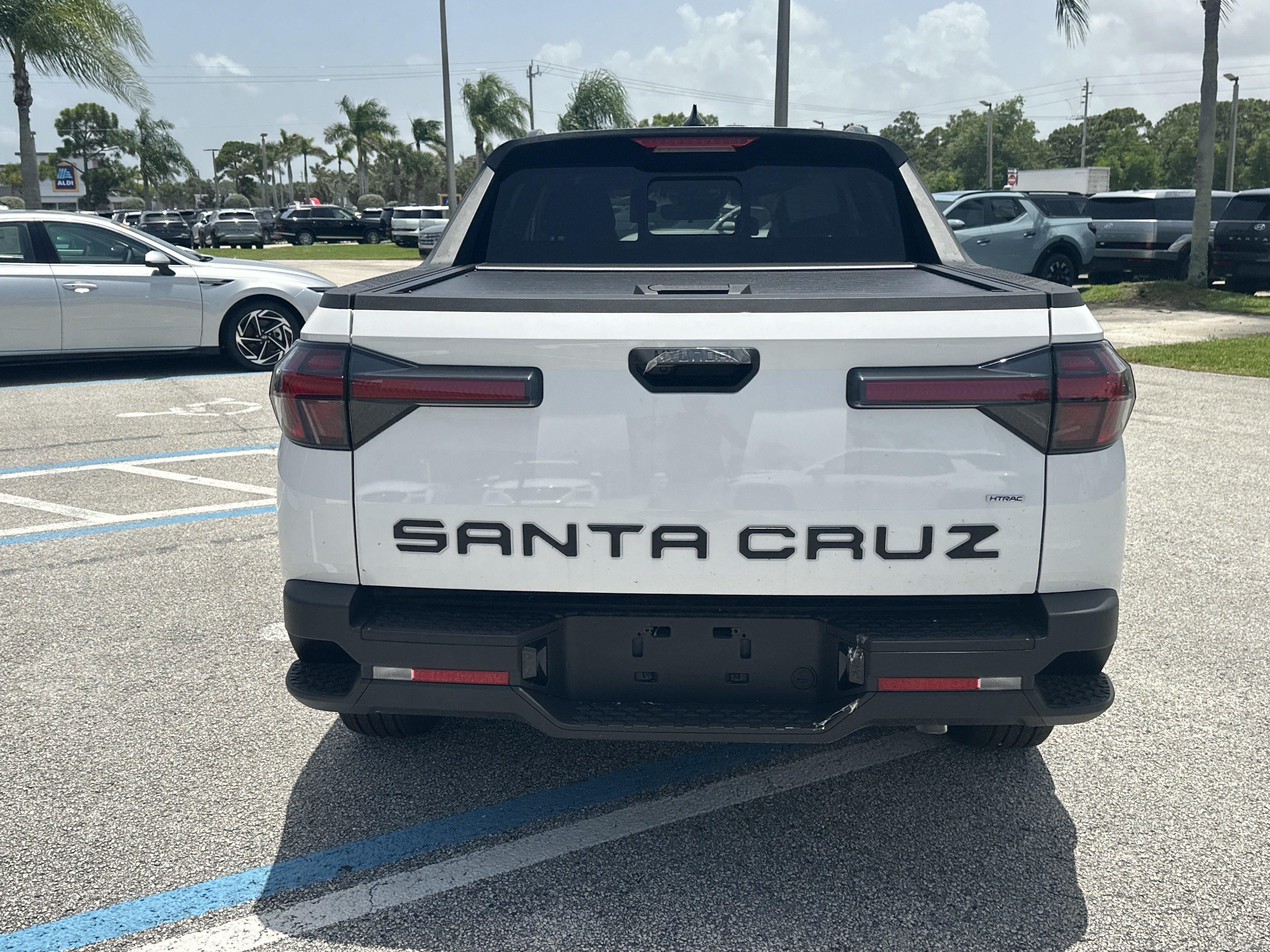 2026 Hyundai Santa Cruz SEL Activity