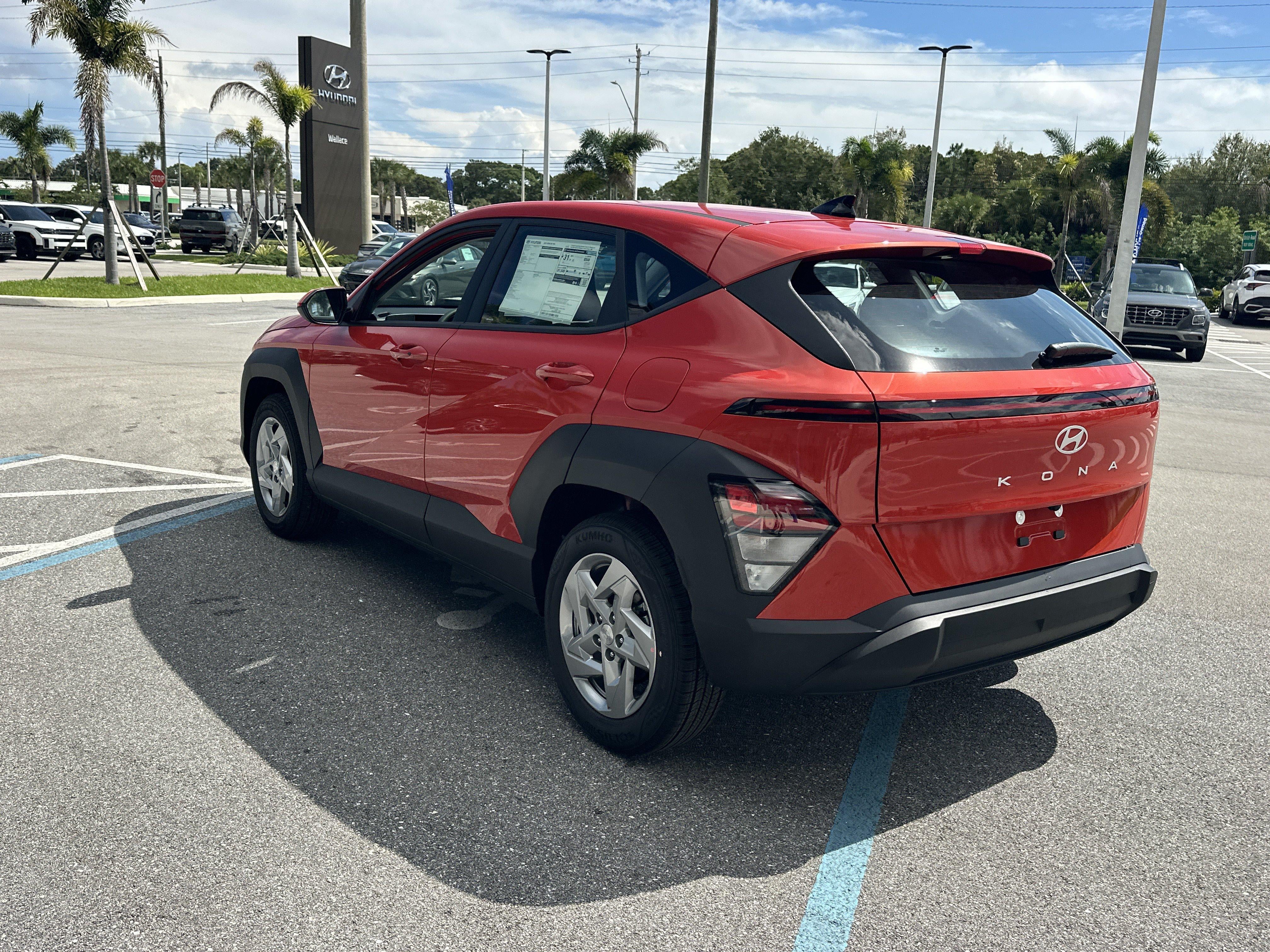 2027 Hyundai Kona SE